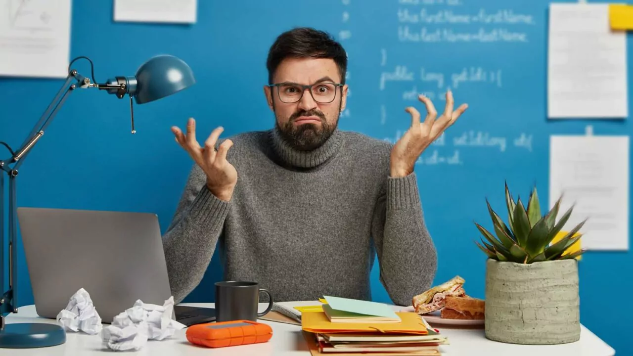 مقابله غول‌ها: بررسی جامع دیتاسنترهای OVH و Hetzner در دنیای فناوری اطلاعات 2024